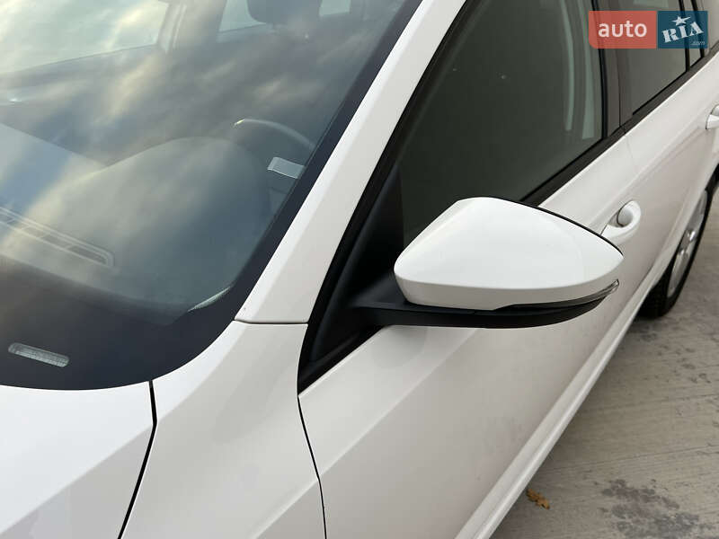 Универсал Skoda Octavia 2020 в Луцке