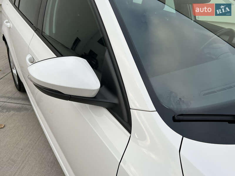 Универсал Skoda Octavia 2020 в Луцке