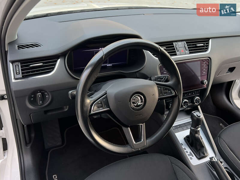 Универсал Skoda Octavia 2020 в Луцке