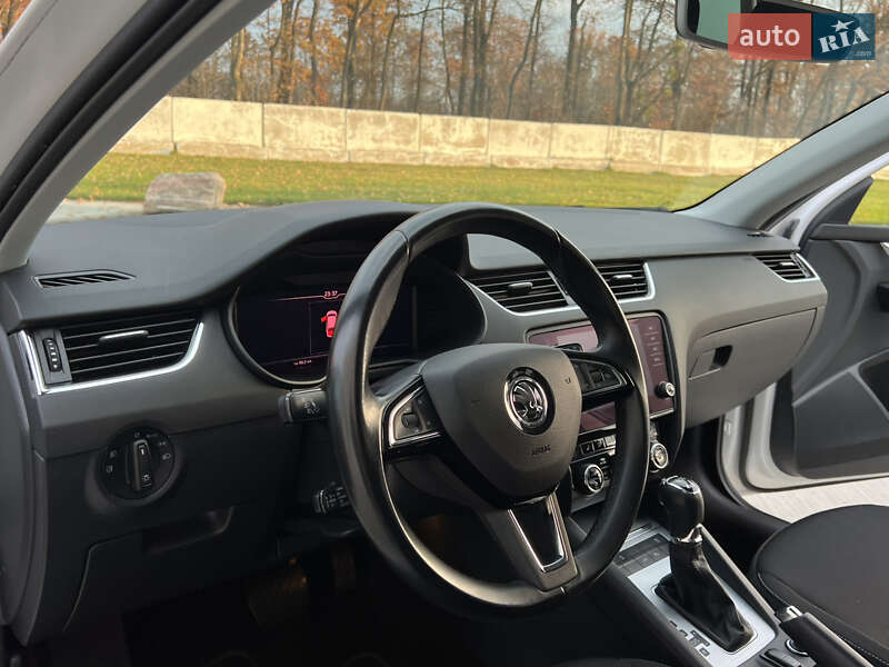 Универсал Skoda Octavia 2020 в Луцке