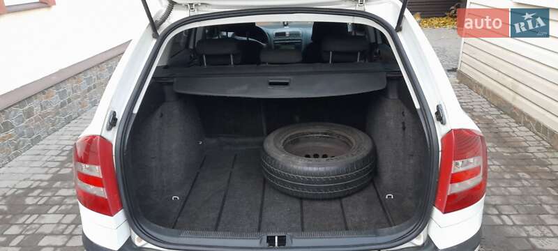 Универсал Skoda Octavia 2008 в Глухове