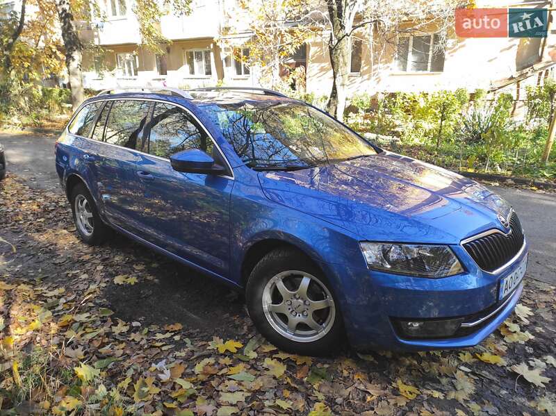 Універсал Skoda Octavia 2014 в Ужгороді