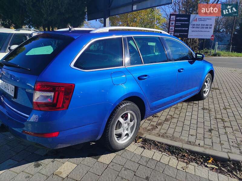Універсал Skoda Octavia 2014 в Ужгороді