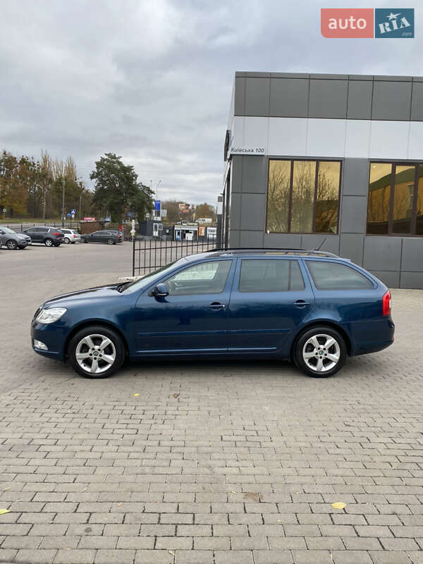 Универсал Skoda Octavia 2011 в Ровно