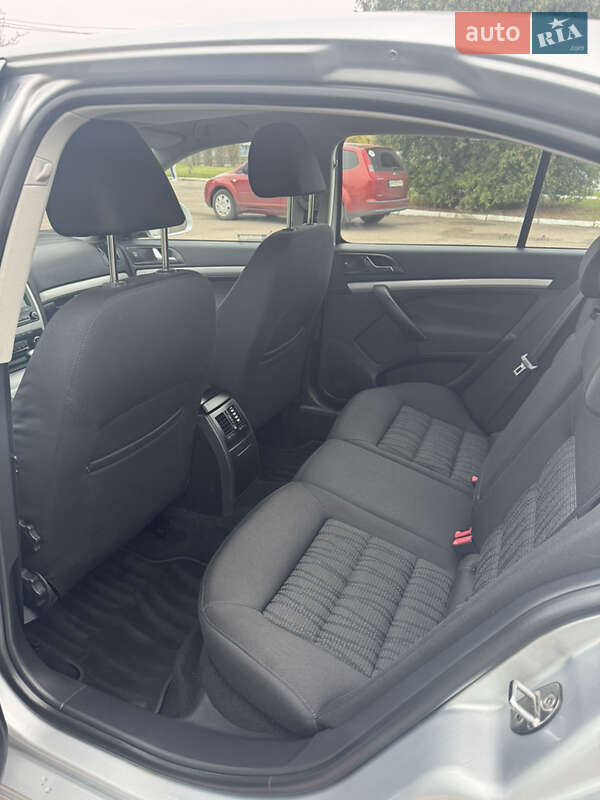 Лифтбек Skoda Octavia 2009 в Ровно фото 23 Лифтбек Skoda Octavia 2009 в Ровно