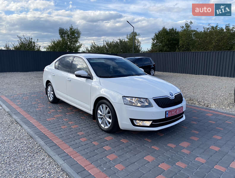 Лифтбек Skoda Octavia 2016 в Виноградове