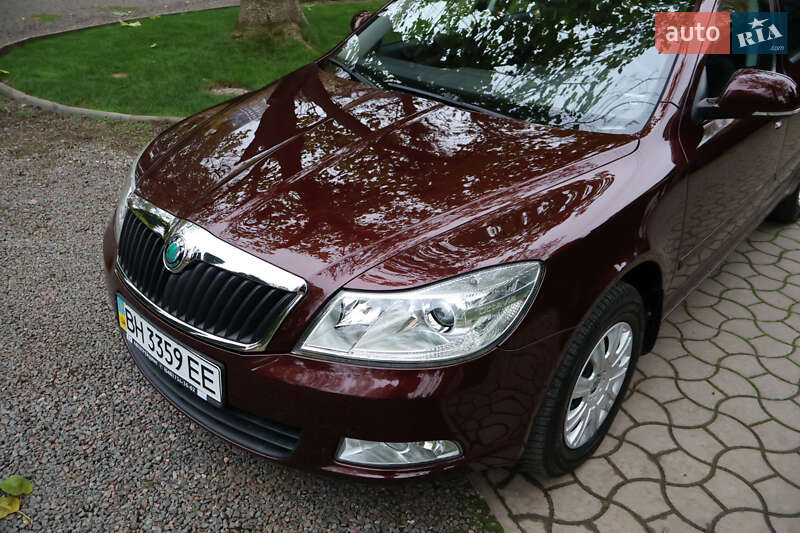 Лифтбек Skoda Octavia 2012 в Одессе