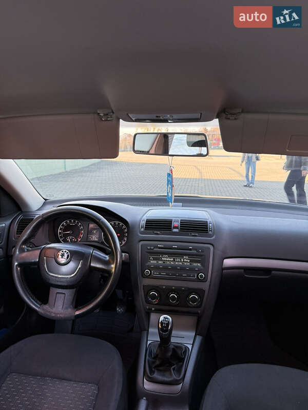 Лифтбек Skoda Octavia 2010 в Мукачево фото 17 Лифтбек Skoda Octavia 2010 в Мукачево