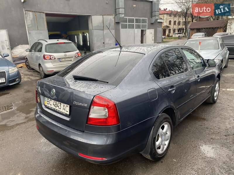 Универсал Skoda Octavia 2009 в Львове
