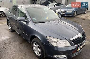 Универсал Skoda Octavia 2009 в Львове