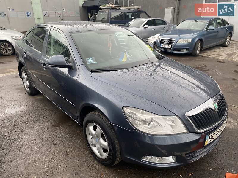 Универсал Skoda Octavia 2009 в Львове