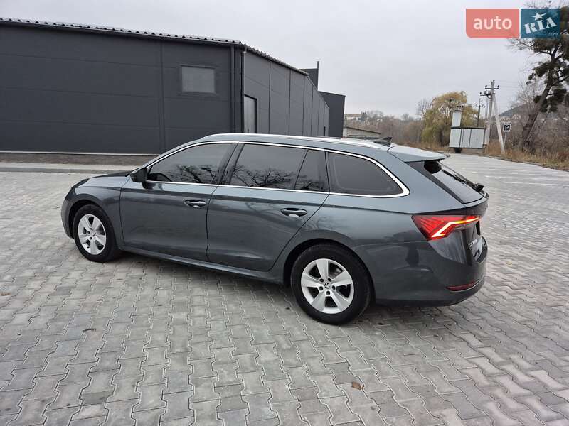 Універсал Skoda Octavia 2021 в Бережанах