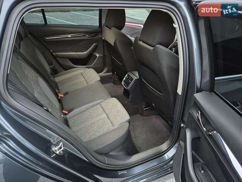 Універсал Skoda Octavia 2021 в Бережанах