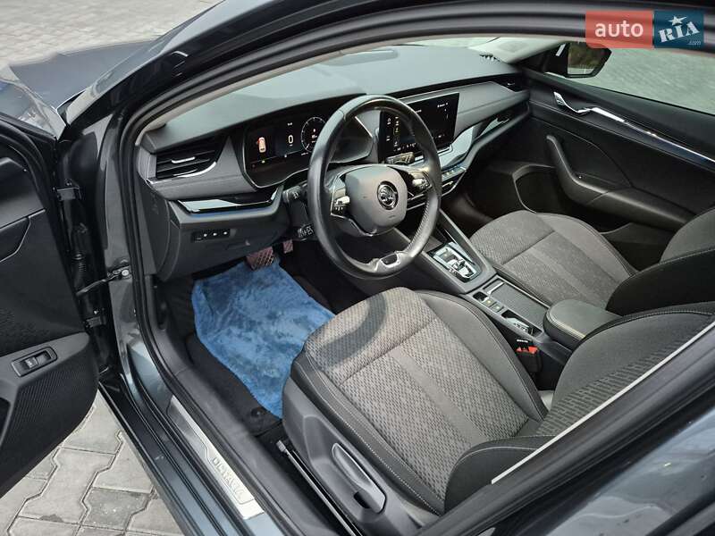 Універсал Skoda Octavia 2021 в Бережанах