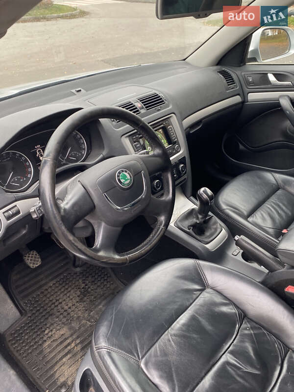 Универсал Skoda Octavia 2012 в Ровно фото 10 Универсал Skoda Octavia 2012 в Ровно