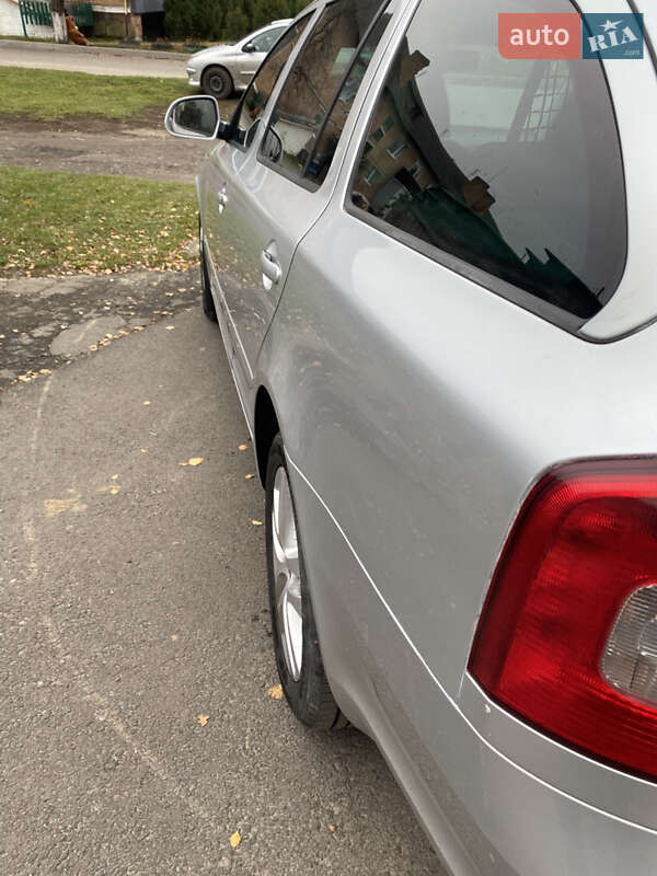 Универсал Skoda Octavia 2012 в Ровно фото 20 Универсал Skoda Octavia 2012 в Ровно