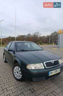 Ліфтбек Skoda Octavia 2001 в Луцьку
