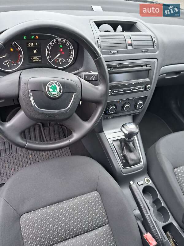 Универсал Skoda Octavia 2012 в Ровно