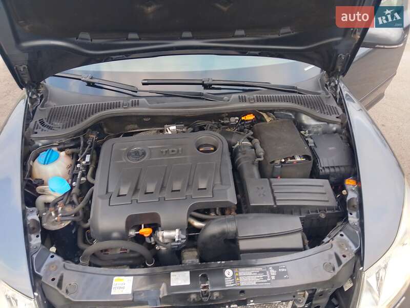 Универсал Skoda Octavia 2011 в Ровно