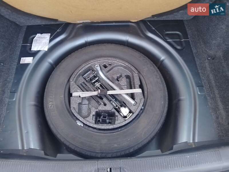 Универсал Skoda Octavia 2011 в Ровно