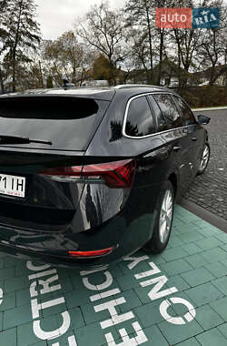 Универсал Skoda Octavia 2021 в Сваляве