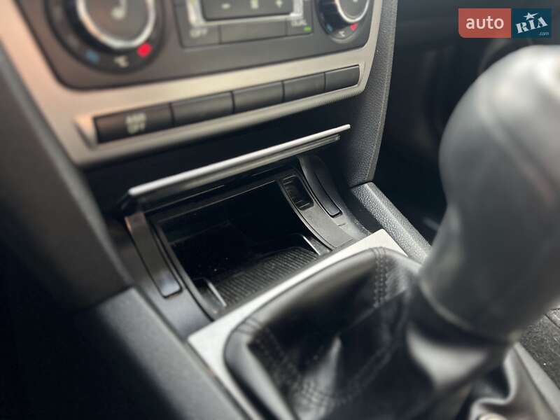 Универсал Skoda Octavia 2011 в Тернополе фото 41 Универсал Skoda Octavia 2011 в Тернополе