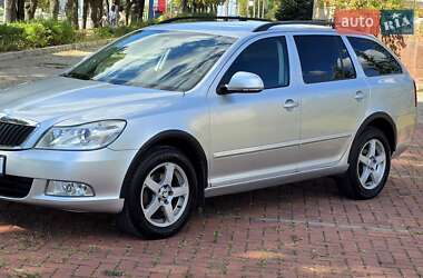 Универсал Skoda Octavia 2009 в Харькове