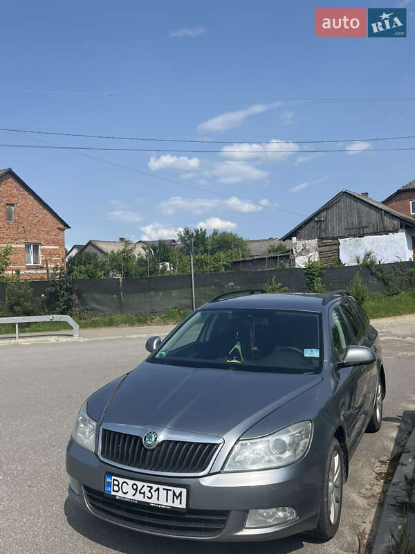 Універсал Skoda Octavia 2012 в Львові фото 3 Універсал Skoda Octavia 2012 в Львові