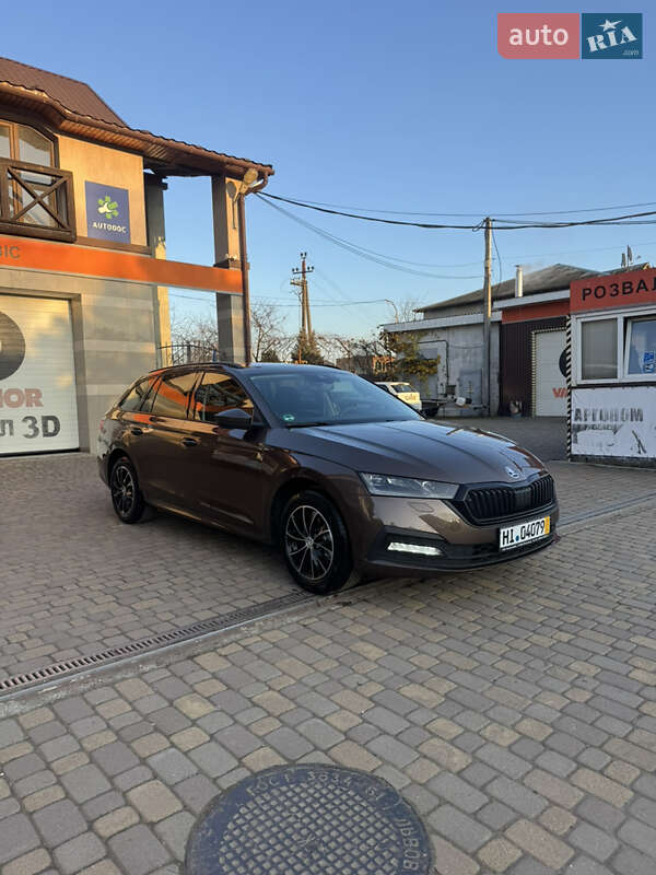 Универсал Skoda Octavia 2020 в Сваляве фото 3 Универсал Skoda Octavia 2020 в Сваляве