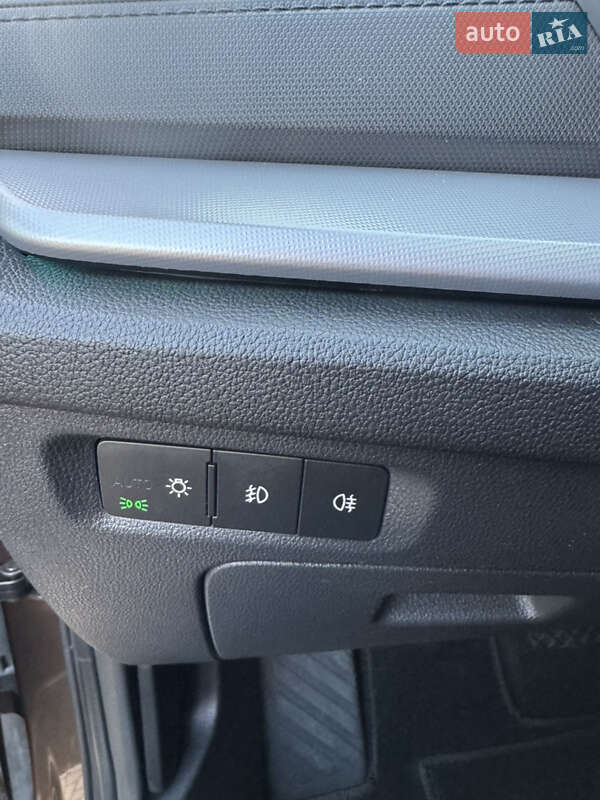 Универсал Skoda Octavia 2020 в Сваляве фото 21 Универсал Skoda Octavia 2020 в Сваляве