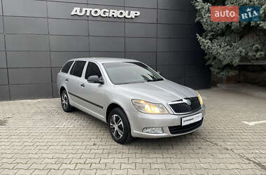 Универсал Skoda Octavia 2011 в Одессе