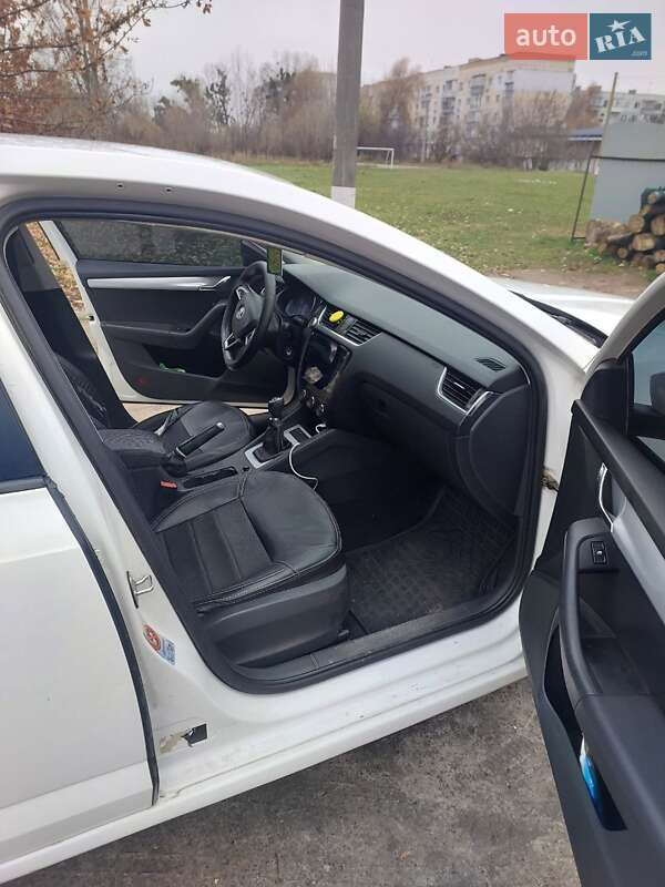 Лифтбек Skoda Octavia 2015 в Василькове