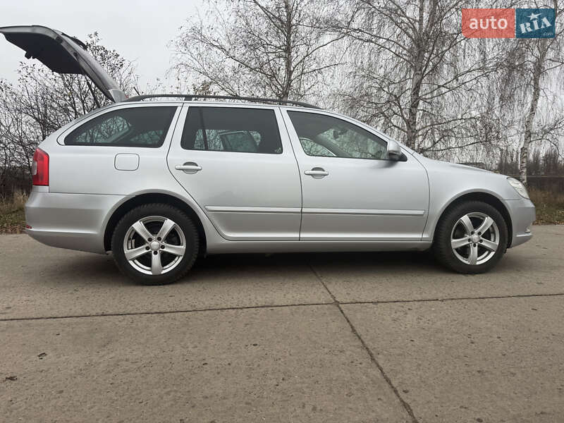 Универсал Skoda Octavia 2013 в Сумах