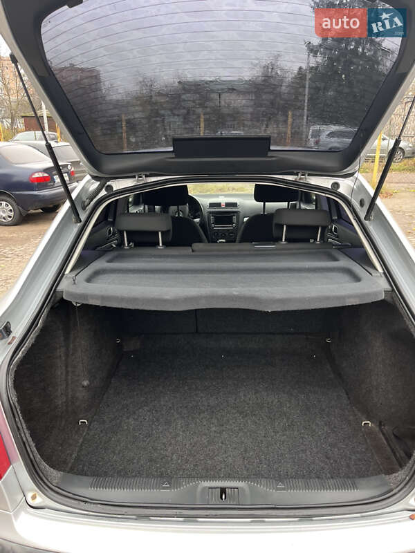 Лифтбек Skoda Octavia 2007 в Житомире