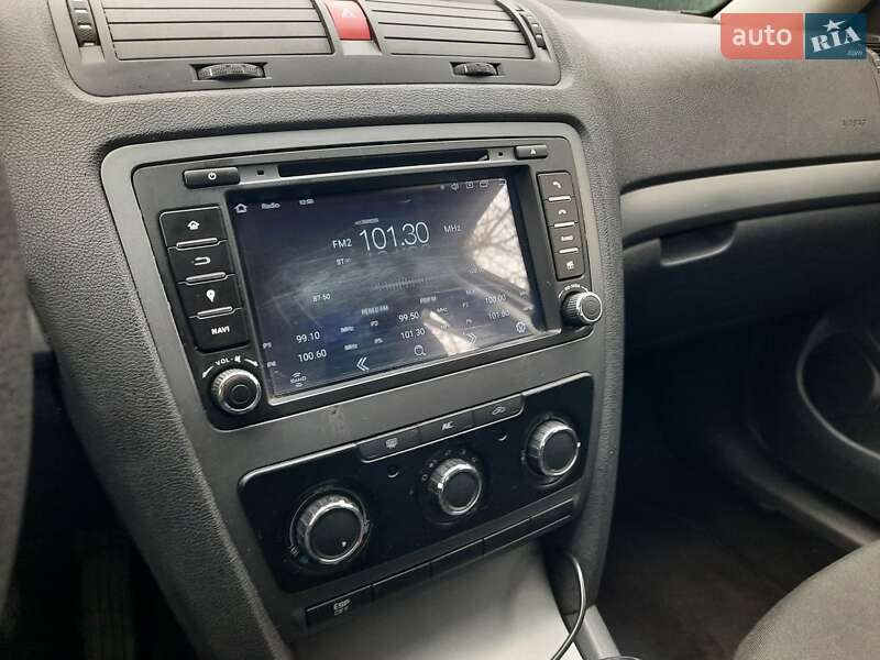 Універсал Skoda Octavia 2009 в Полтаві