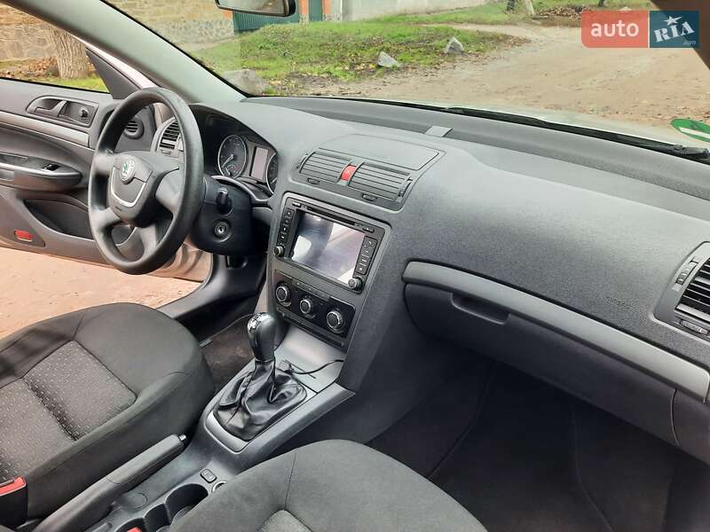 Універсал Skoda Octavia 2009 в Полтаві