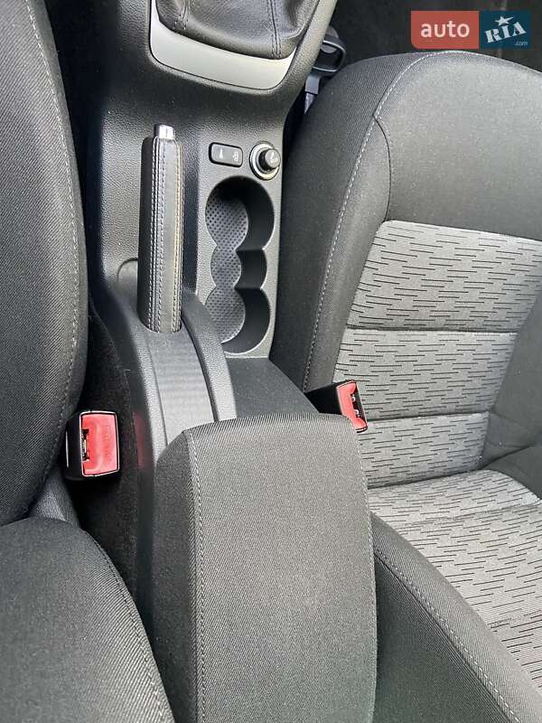 Универсал Skoda Octavia 2011 в Ровно фото 25 Универсал Skoda Octavia 2011 в Ровно