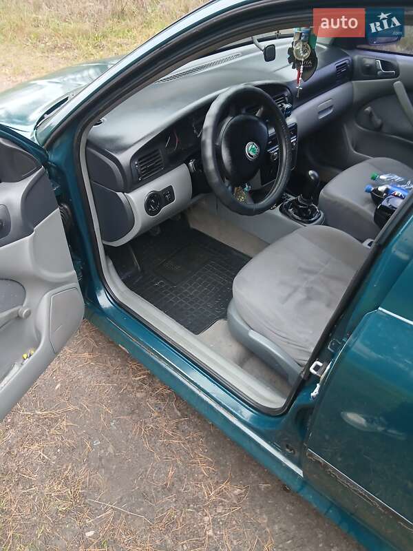 Лифтбек Skoda Octavia 2000 в Лопатине