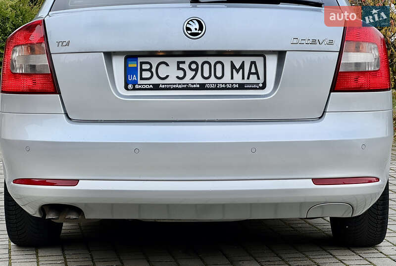 Лифтбек Skoda Octavia 2009 в Самборе
