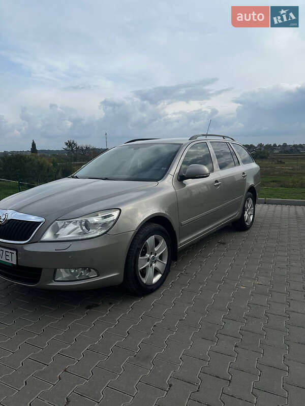Универсал Skoda Octavia 2009 в Шумске фото 2 Универсал Skoda Octavia 2009 в Шумске