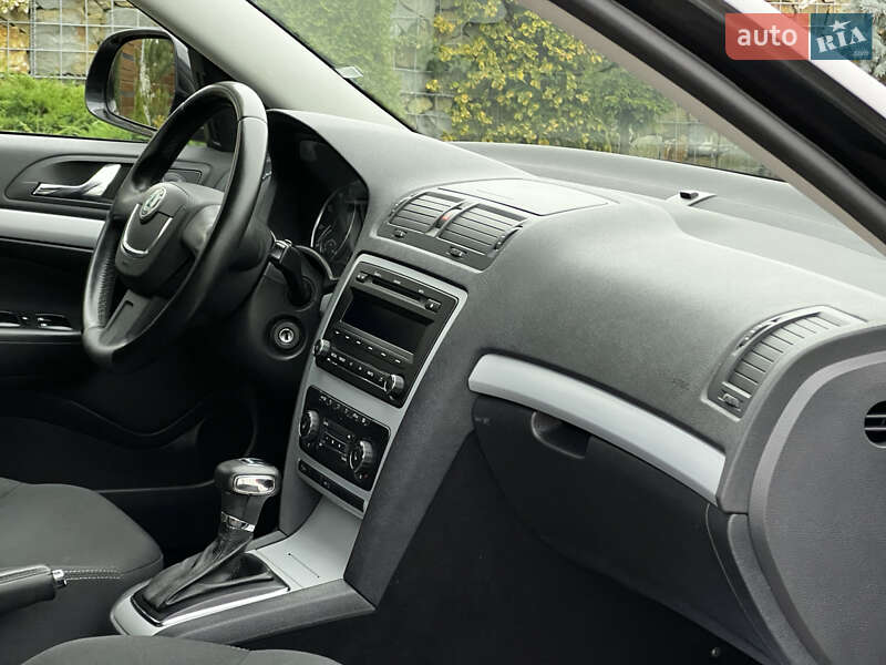 Универсал Skoda Octavia 2011 в Стрые фото 78 Универсал Skoda Octavia 2011 в Стрые