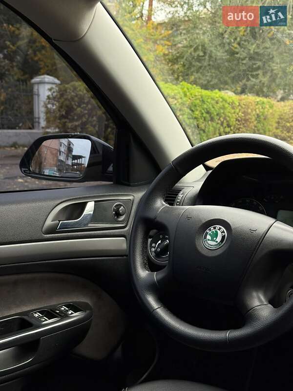 Лифтбек Skoda Octavia 2006 в Бердичеве