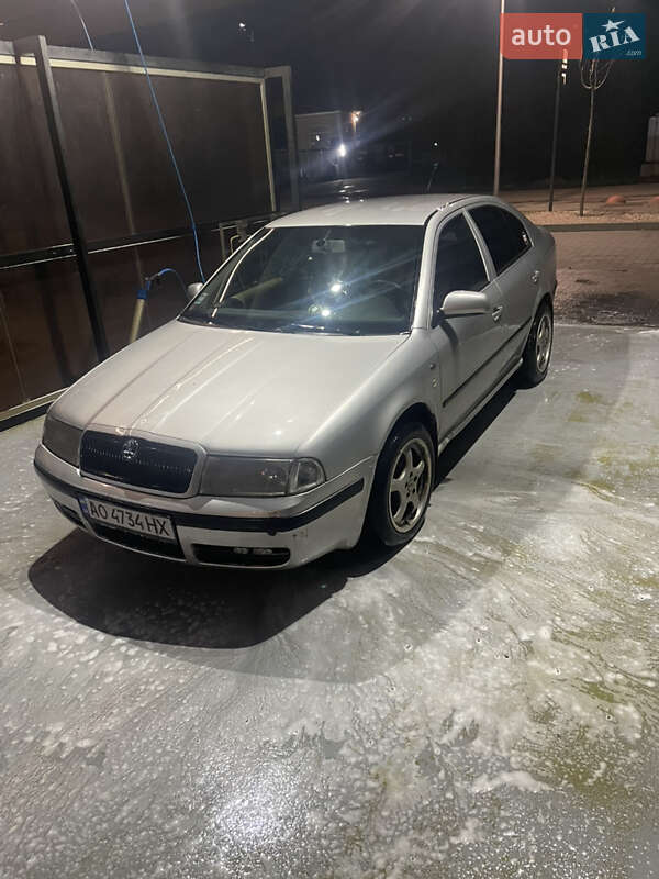 Ліфтбек Skoda Octavia 2001 в Ужгороді фото 3 Ліфтбек Skoda Octavia 2001 в Ужгороді