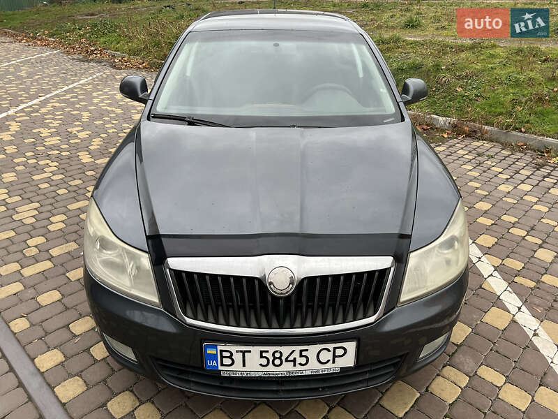 Лифтбек Skoda Octavia 2010 в Виннице