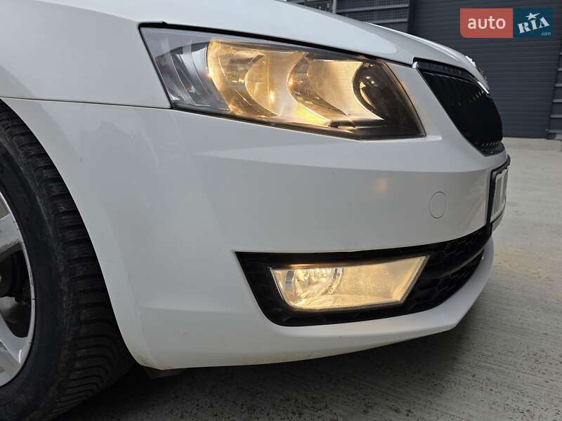Універсал Skoda Octavia 2013 в Києві фото 37 Універсал Skoda Octavia 2013 в Києві
