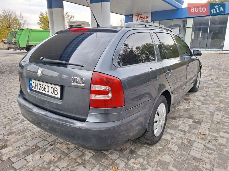 Універсал Skoda Octavia 2007 в Дніпрі