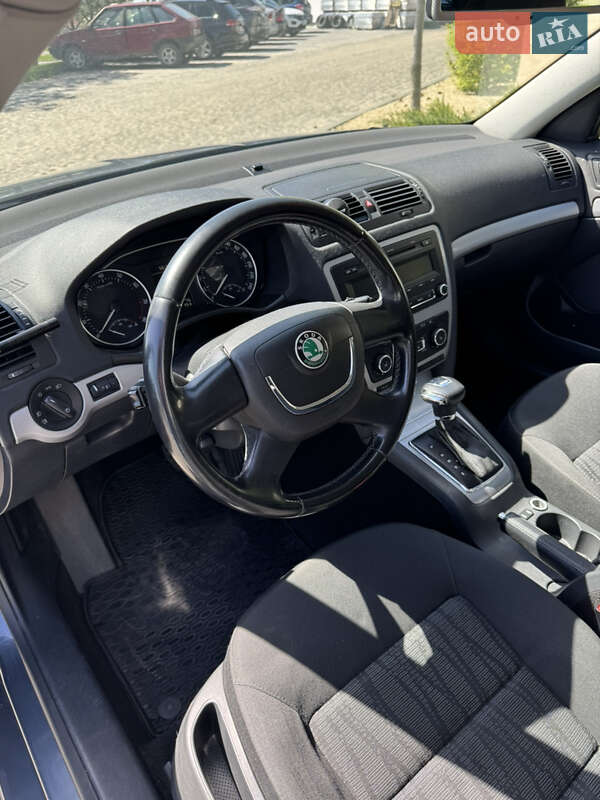 Универсал Skoda Octavia 2010 в Львове фото 12 Универсал Skoda Octavia 2010 в Львове