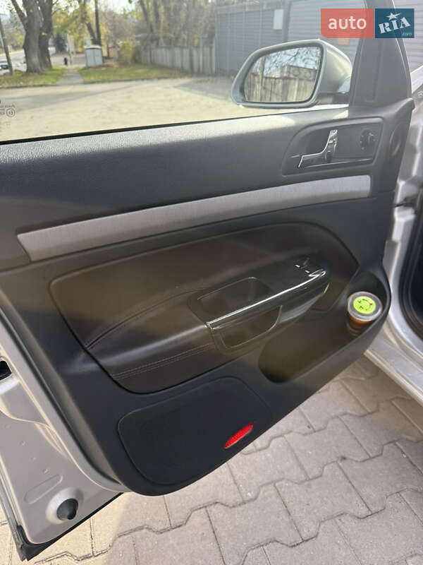 Лифтбек Skoda Octavia 2004 в Хмельницком фото 9 Лифтбек Skoda Octavia 2004 в Хмельницком