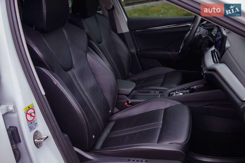 Универсал Skoda Octavia 2021 в Бердичеве