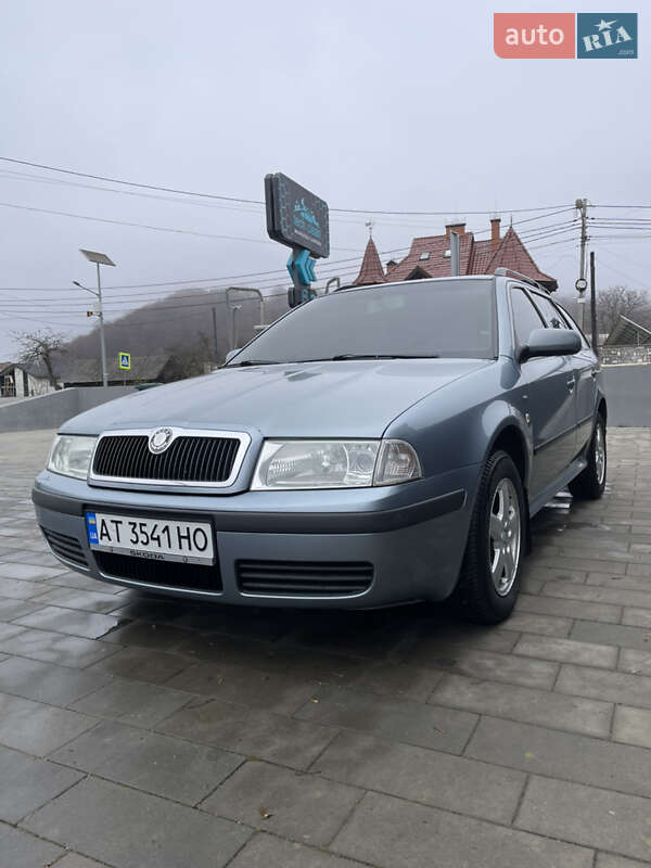 Универсал Skoda Octavia 2003 в Надворной